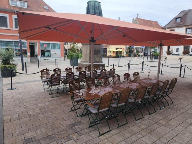 Hotel Zum Goldenen Ochsen Maikammer Exteriör bild